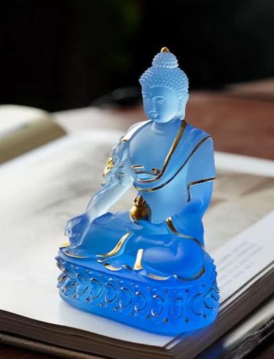 Liu Li Medicine Buddha | Bhalsajyaguru | Liu li Glass Sculputre Ornaments