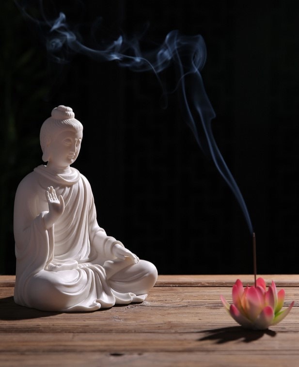 White Ceramic Buddha Statue | Abhaya Mudra| Gift for him or her | Religion and Spiritual | Harmony Peace Serenity | Meditation